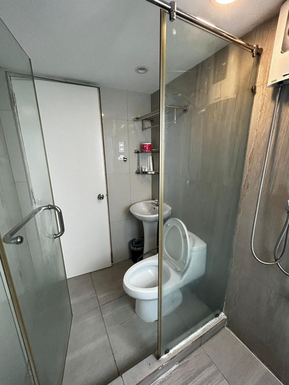 Oasis Regency @ Fort Victoria Bgc تاغويغ المظهر الخارجي الصورة