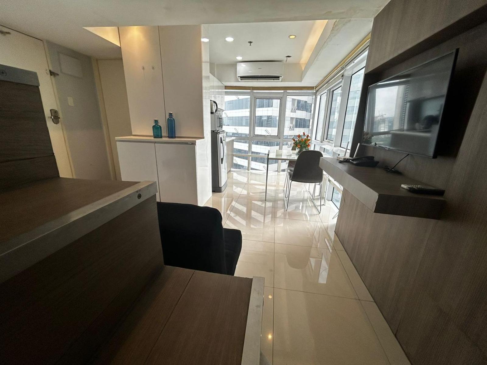 Oasis Regency @ Fort Victoria Bgc تاغويغ المظهر الخارجي الصورة