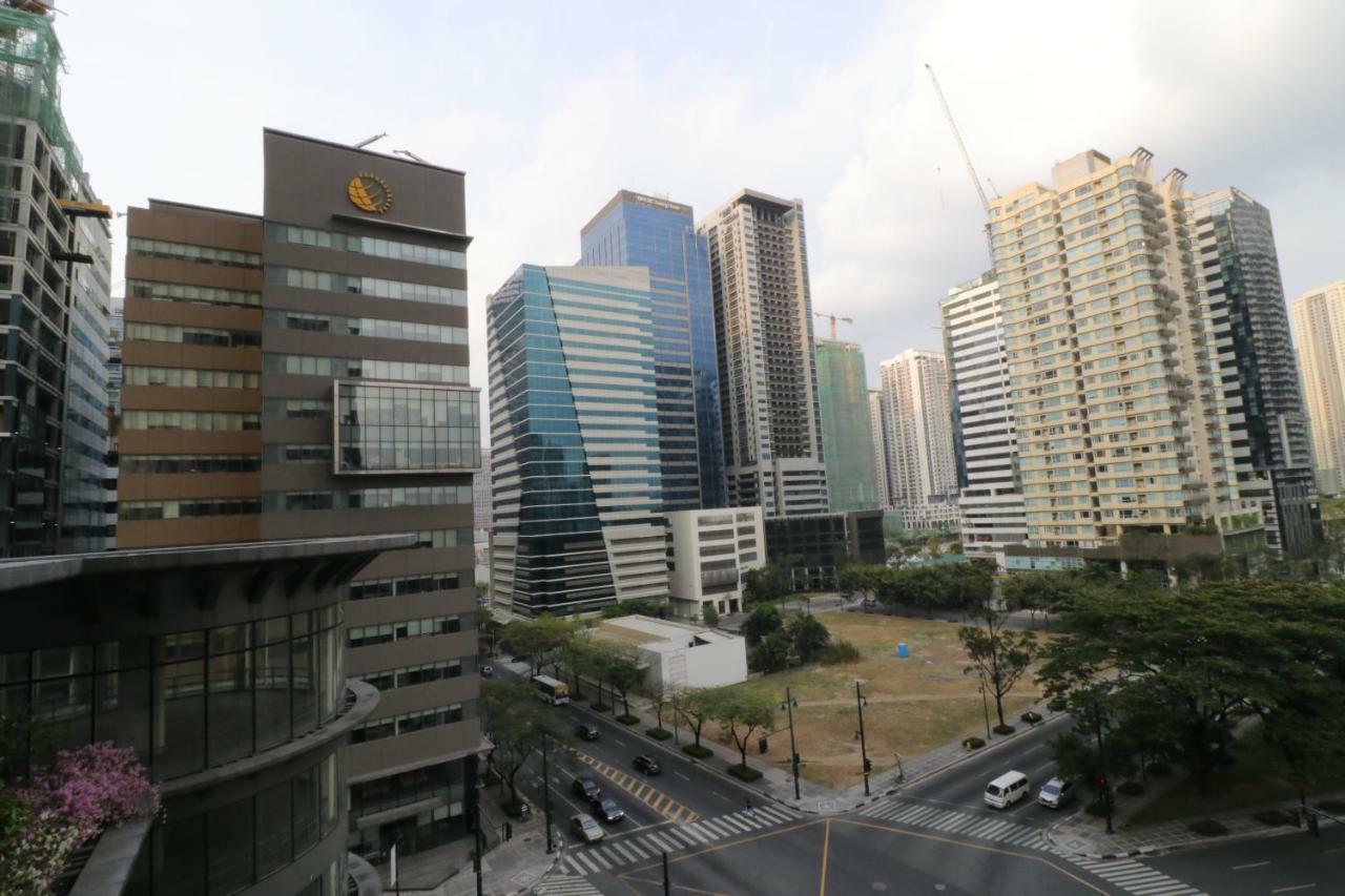 Oasis Regency @ Fort Victoria Bgc تاغويغ المظهر الخارجي الصورة
