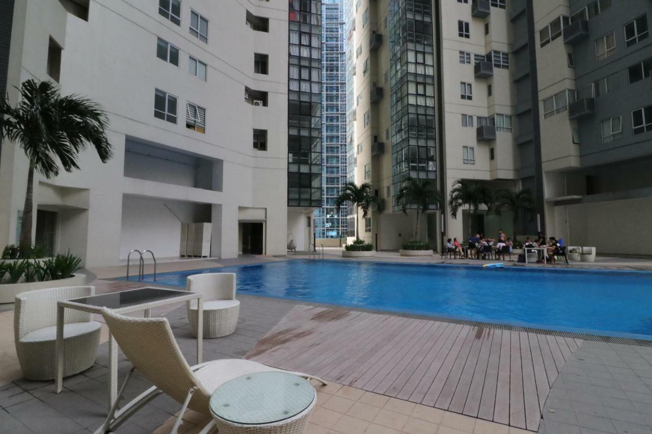 Oasis Regency @ Fort Victoria Bgc تاغويغ المظهر الخارجي الصورة